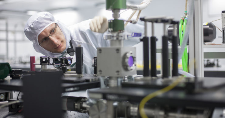 RP 1: Development of high average power sub-picosecond diode-pumped lasers