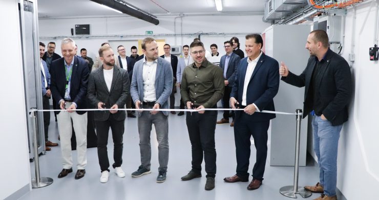 HiLASE Centre opens new Laser Micromachining Laboratory in collaboration with Lockheed Martin